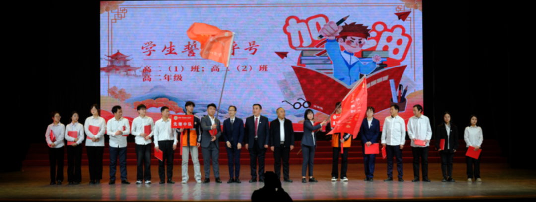 142806.png 640 (2).png